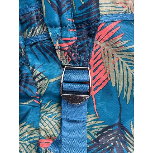 LUG Puddle Jumper Packable Backpack Tropical Ocean Lightweight Travel Colorful main image 5